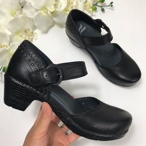 Dansko Makenna Mary Jane Clogs Sz 38